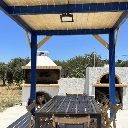 Kampos Seaside Village *